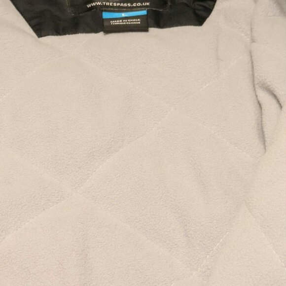 Trespass Weatherproof Bomber Style Jacket Mens Large  - Excellent Used Condition - Picture 4 of 16